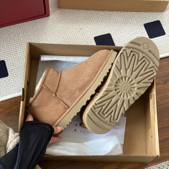 UGG Classic Ultra Mini Boots chestnut - Picture 6 of 6
